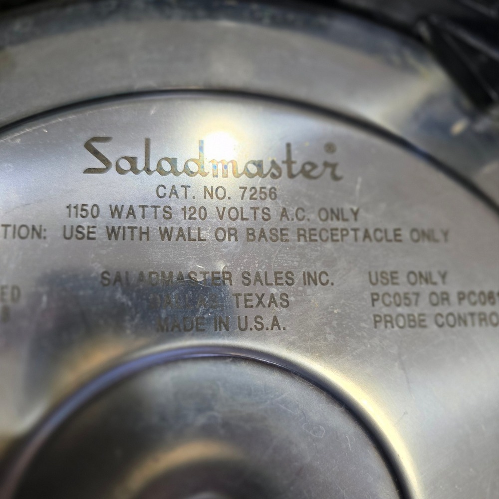Saladmaster 7256 Electric Skillet Stainless Steel, dome lid and cord - Picture 7 of 10